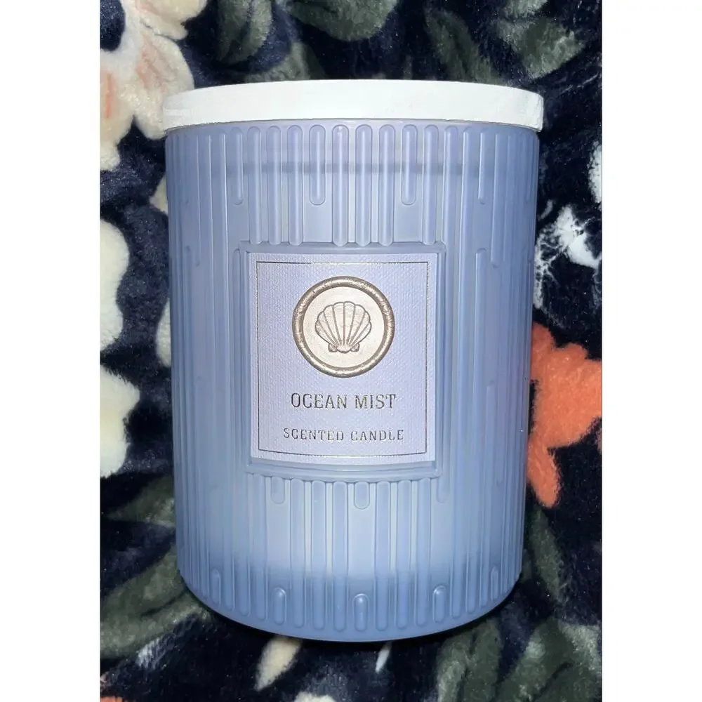 NEW! Le Chandelle Candles Ocean Wooden Lid Scented Candle 18oz